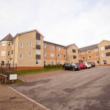 Summerfield House Care Home in Halifax