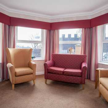 Summerfield House Care Home in Halifax